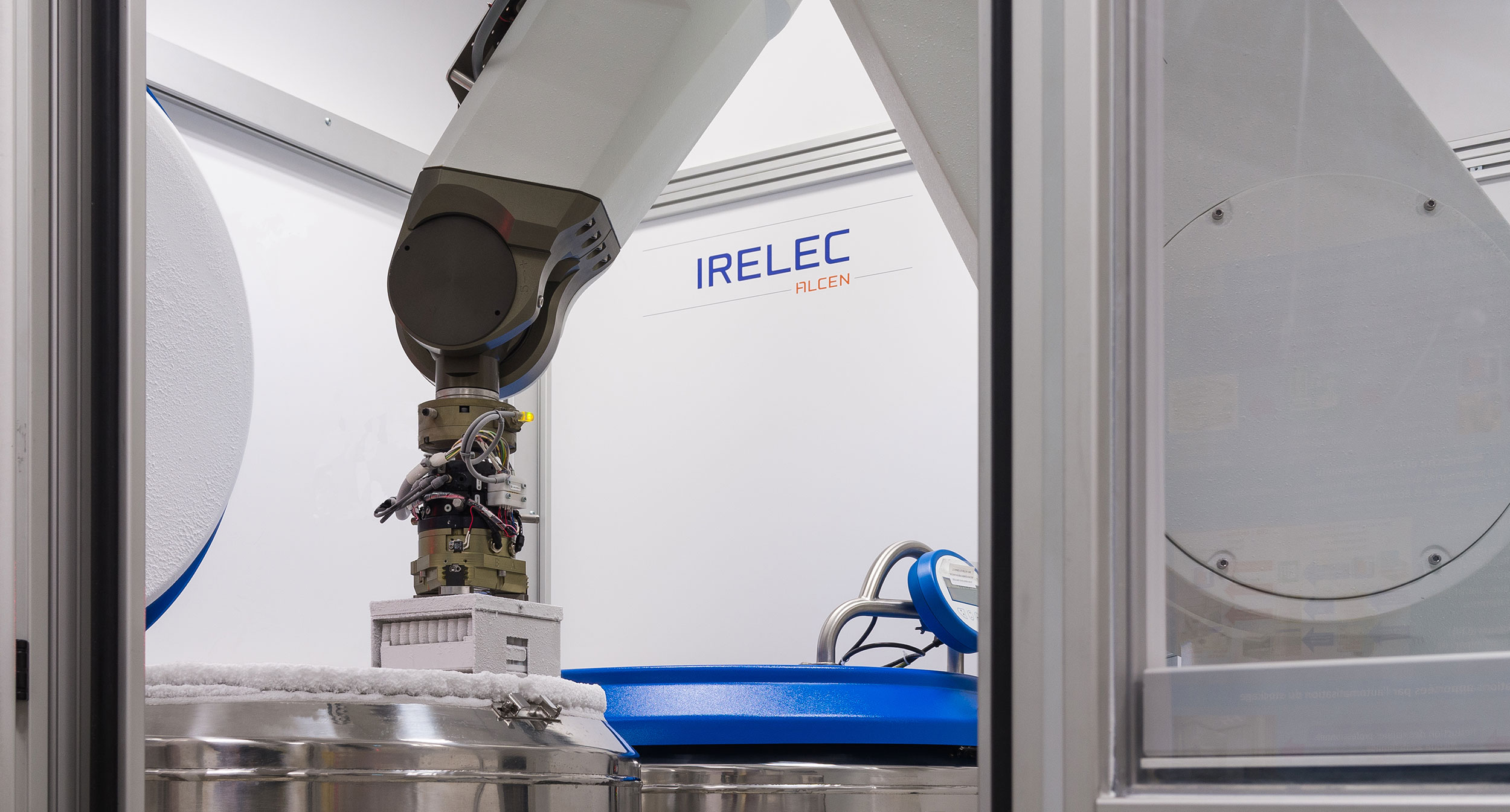 Robotic system for cryogenic biorepositories